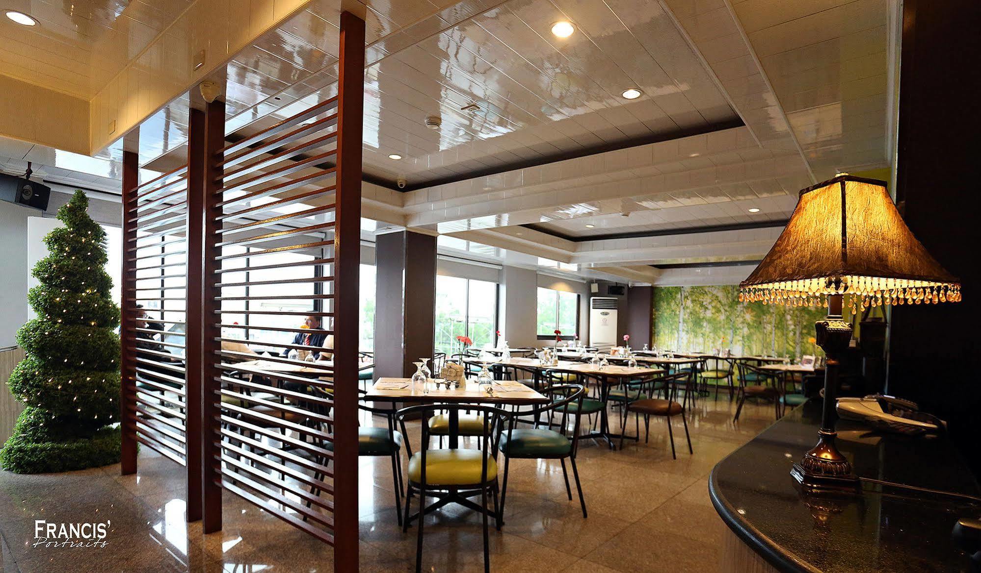 Star Plaza Hotel Dagupan City Exterior photo